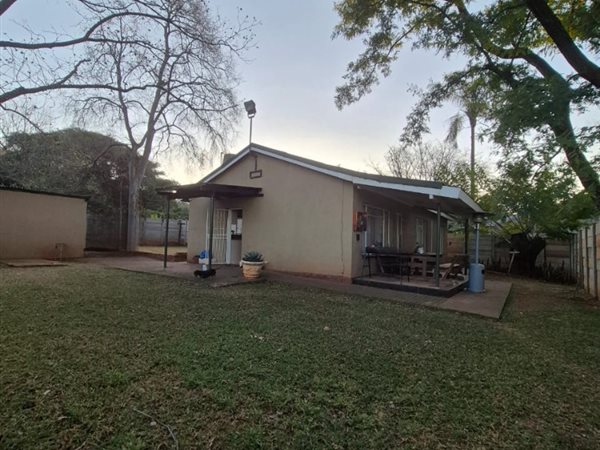 3 Bedroom House 3 Bedroom House
