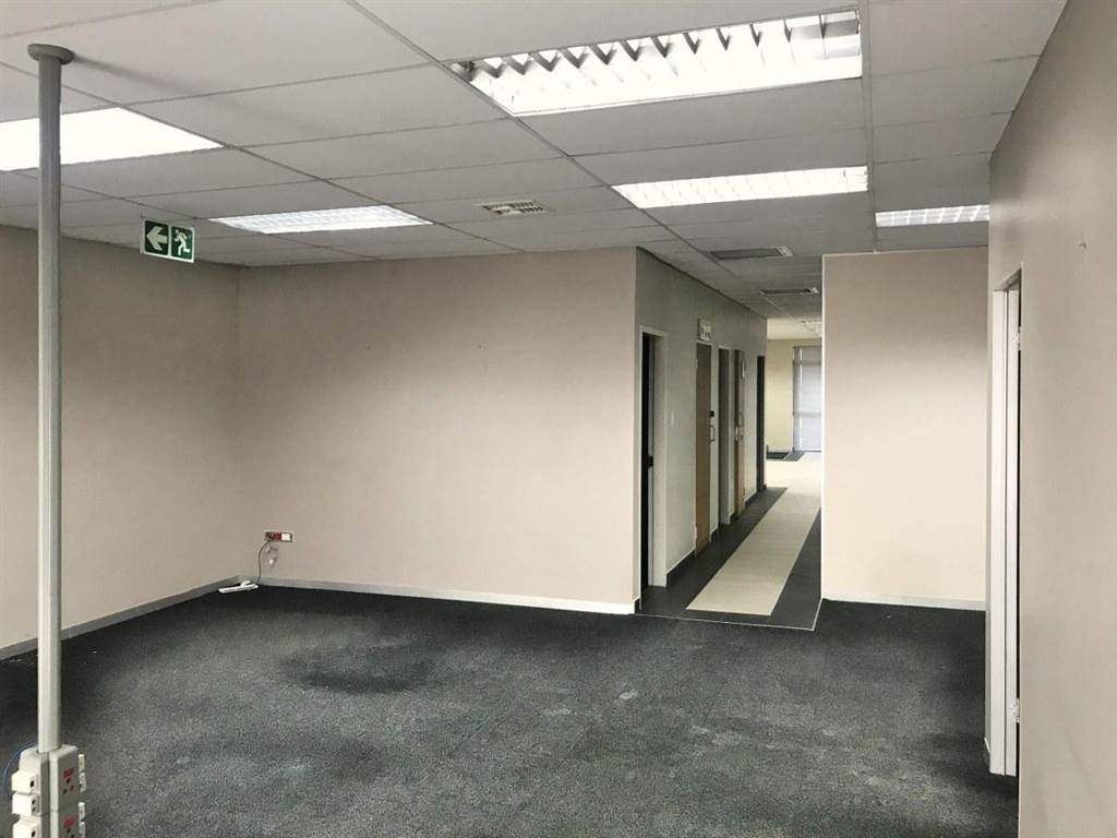 240  m² Office Space in Meyersdal photo number 10