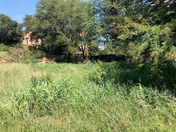 2202 m² Land available in Wilkeville