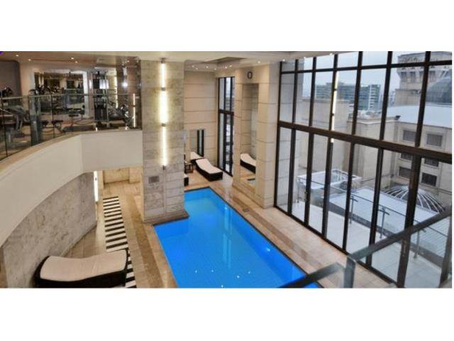 4 Bed Penthouse in Sandton City photo number 3