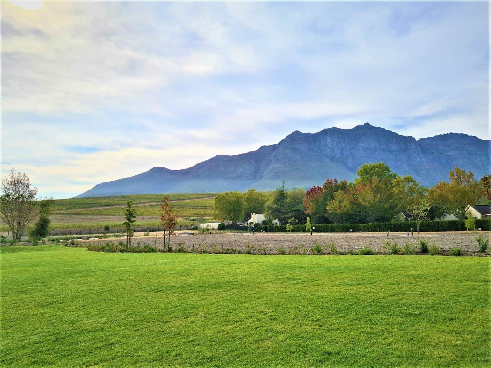 4 Bed House in Paradyskloof photo number 9