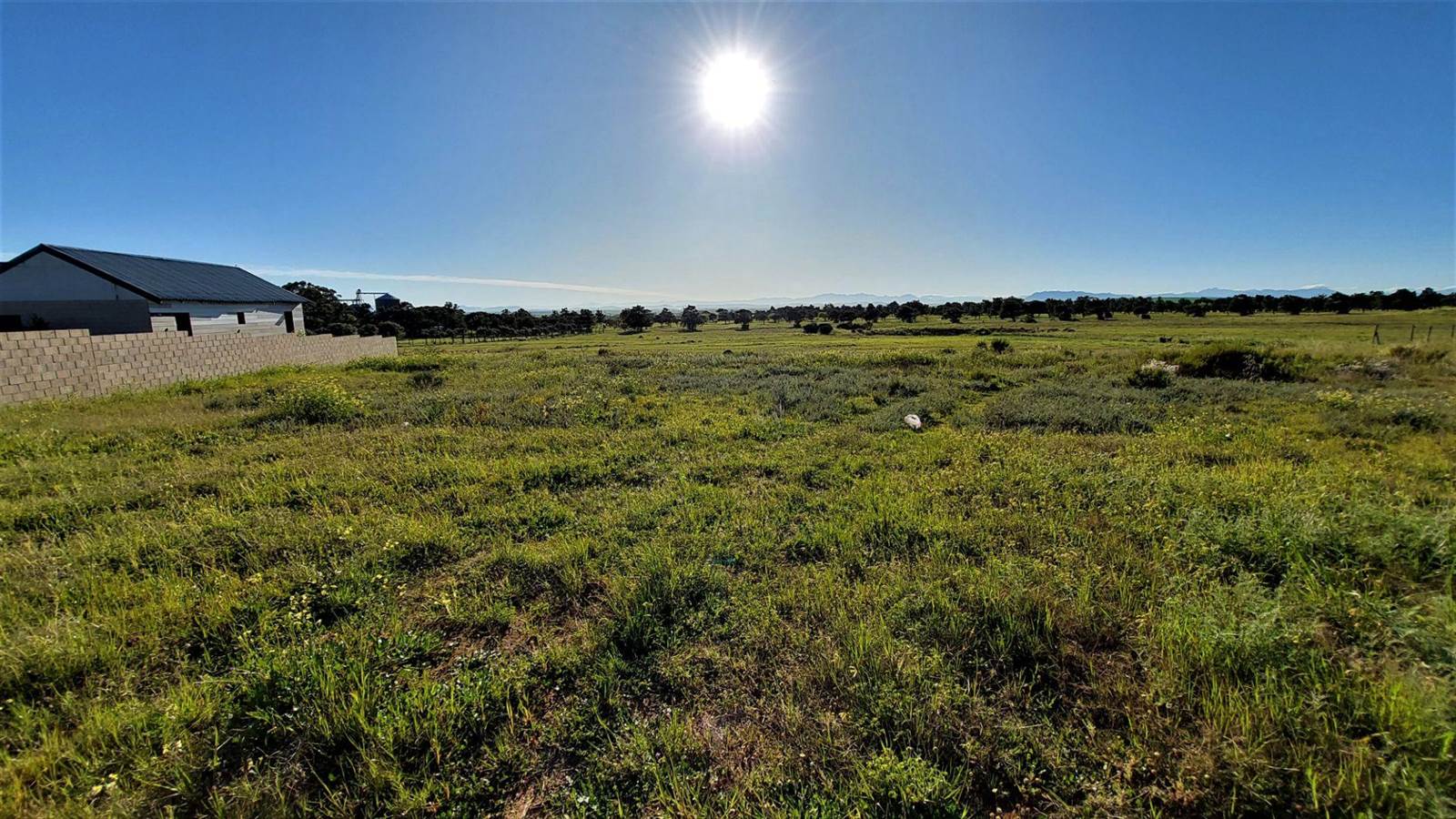 933 m² Land available in Darling photo number 1
