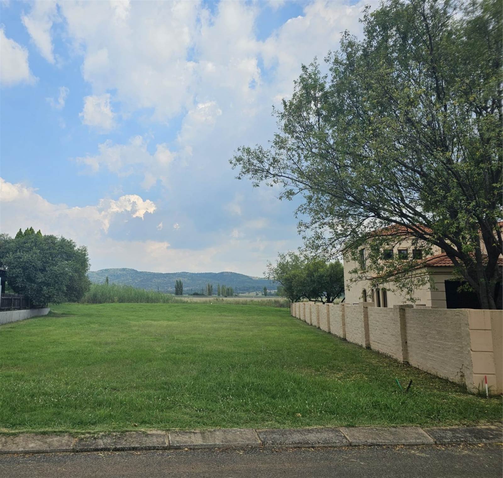 718 m² Land available in Westlake Estate photo number 1