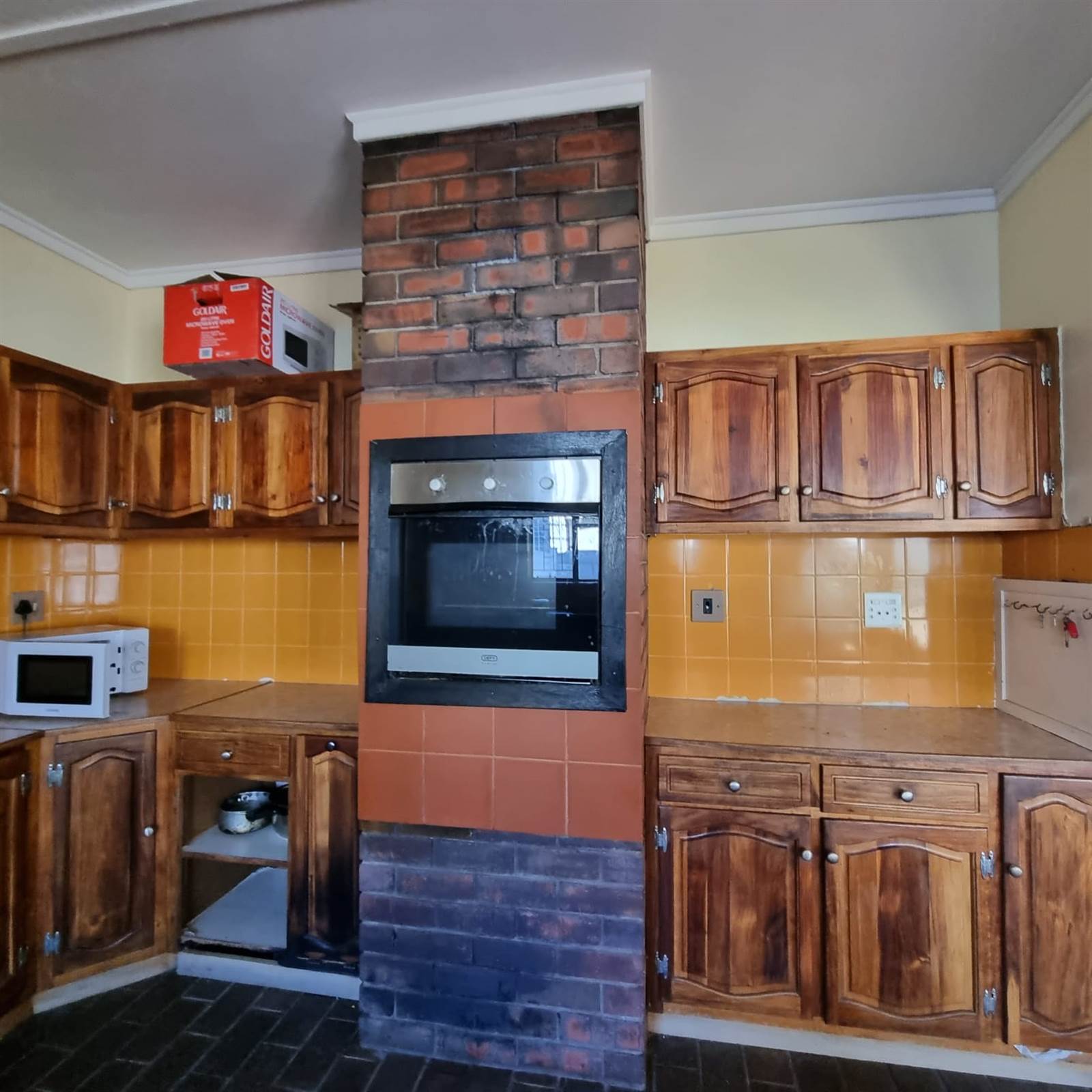 4 Bed House in Polokwane Central photo number 8