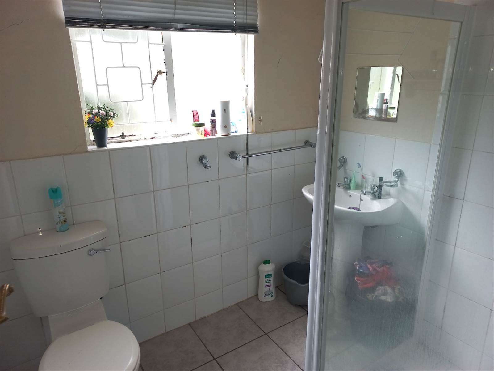 4 Bed House in Grahamstown Central photo number 4