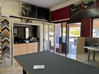 60  m² Commercial space in Glen Marais photo number 11