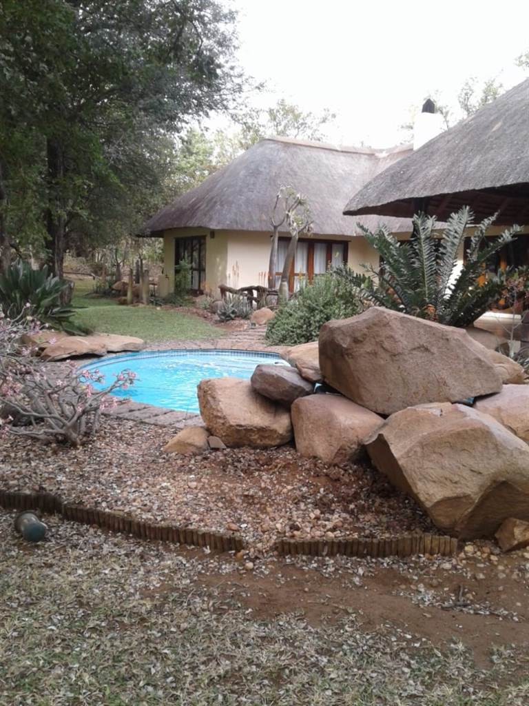 4 Bed House in Phalaborwa photo number 22