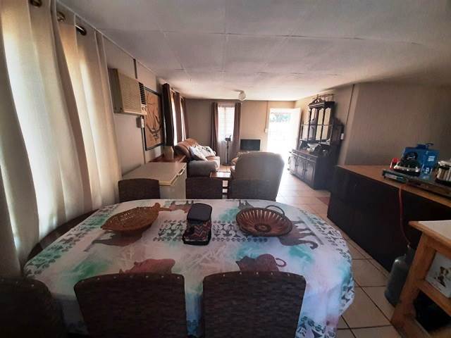 3 Bed House in Hartbeespoort Dam photo number 6