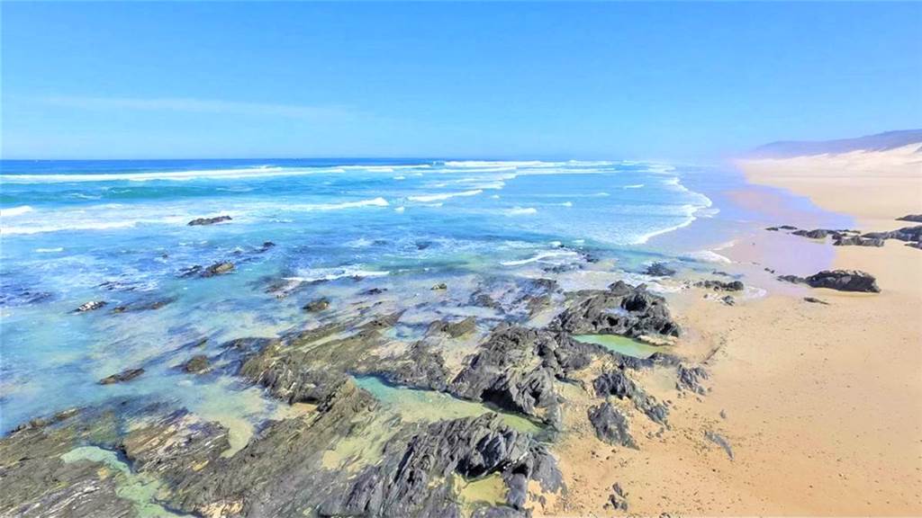 27.7 ha Land available in Beachview photo number 7