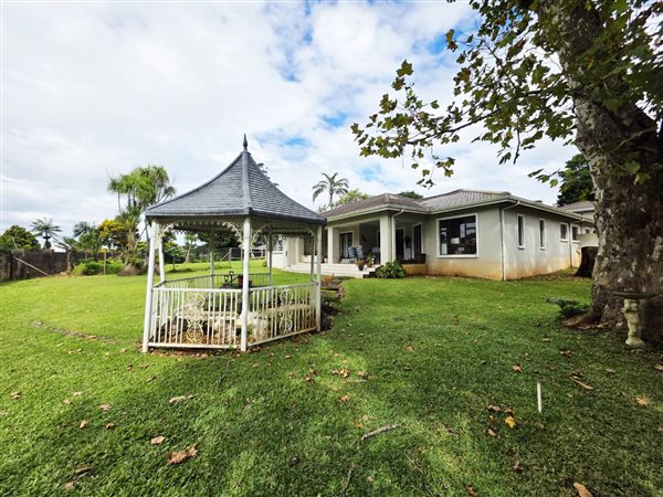 4 Bedroom House 4 Bedroom House