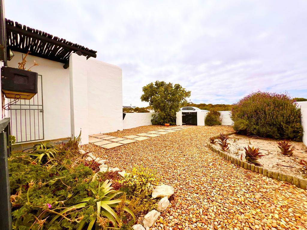 2 Bed House in Paternoster photo number 5