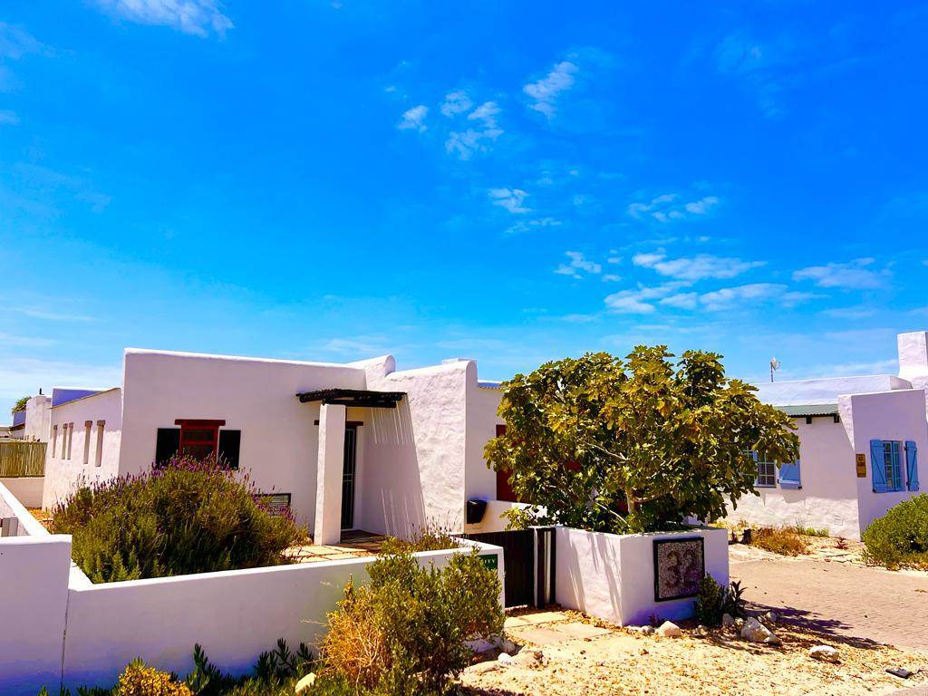 2 Bed House in Paternoster photo number 3