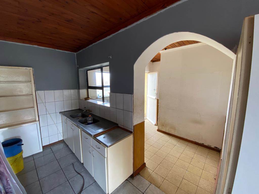 5 Bed House in Algoa Park photo number 9