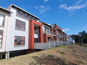 2 Bed Apartment in Carlswald Estate