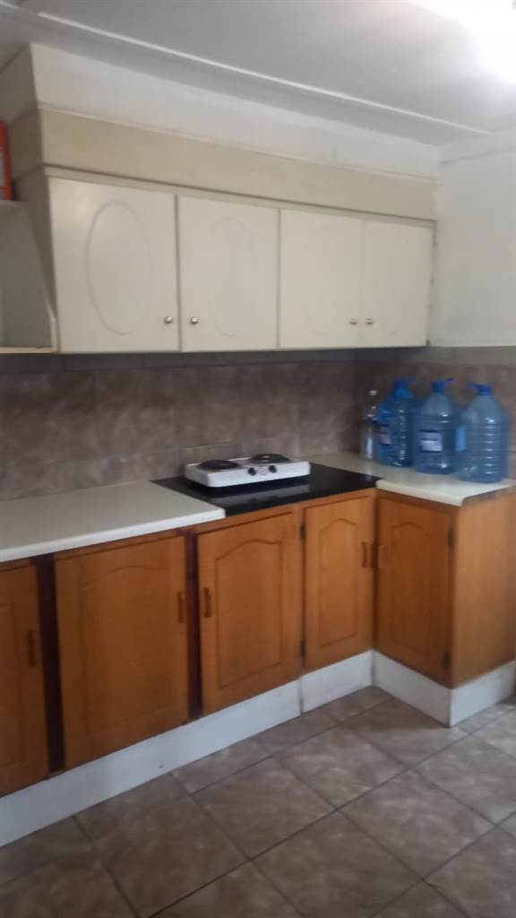 3 Bed House in Kempton Park Central photo number 22