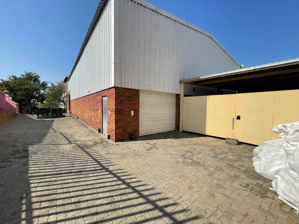 675  m² Industrial space in Kya Sands photo number 3