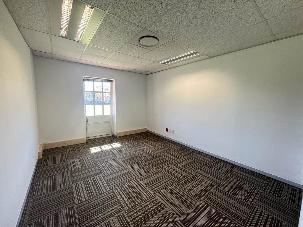 470  m² Commercial space in Bryanston photo number 7