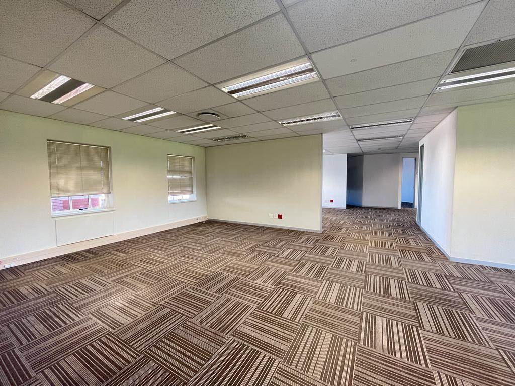 470  m² Commercial space in Bryanston photo number 9