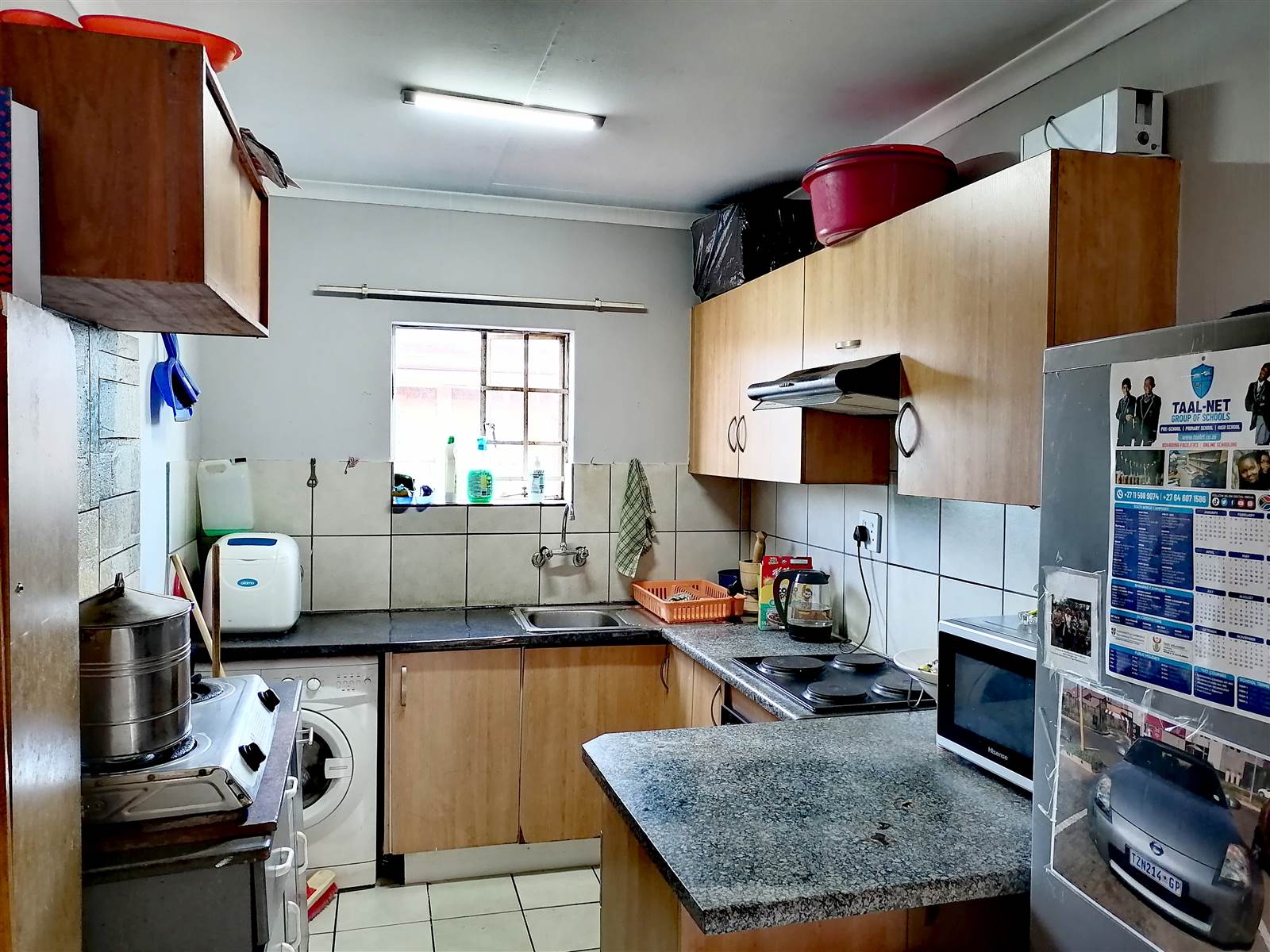 2 Bed Apartment in Kempton Park Central photo number 4