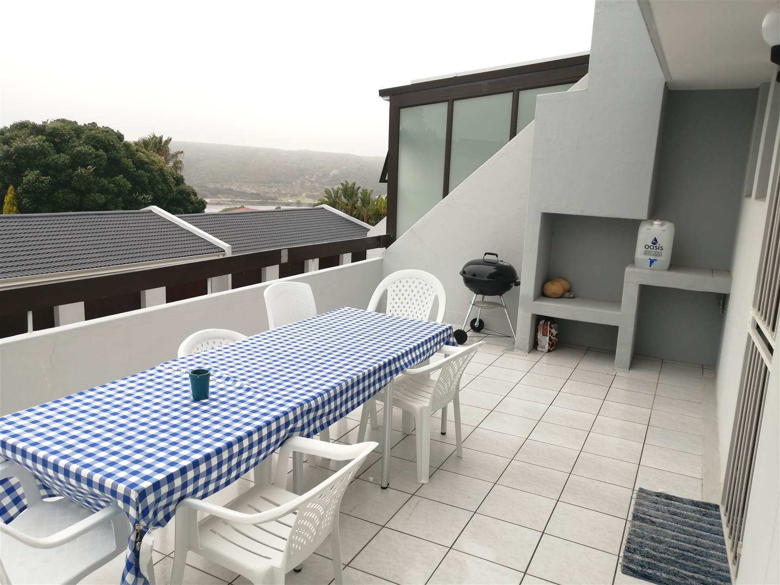 3 Bed Apartment in Stilbaai photo number 9