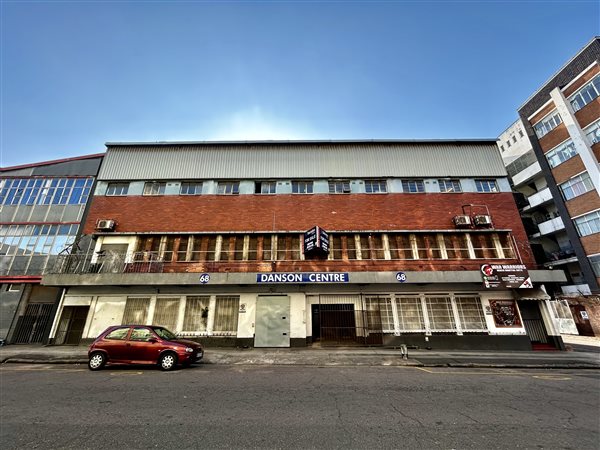 950 m² Commercial space 950 m² Commercial space