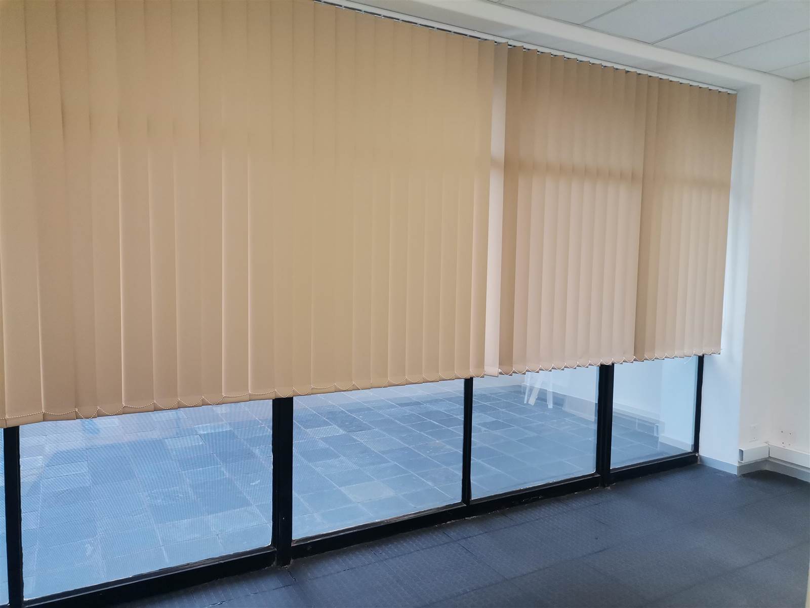 84  m² Commercial space in Rosebank photo number 16
