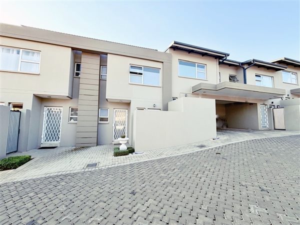 3 Bed Townhouse