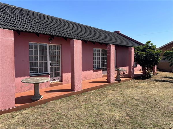 1 Bedroom House 1 Bedroom House
