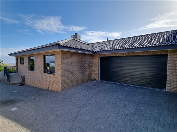 3 Bedroom House 3 Bedroom House