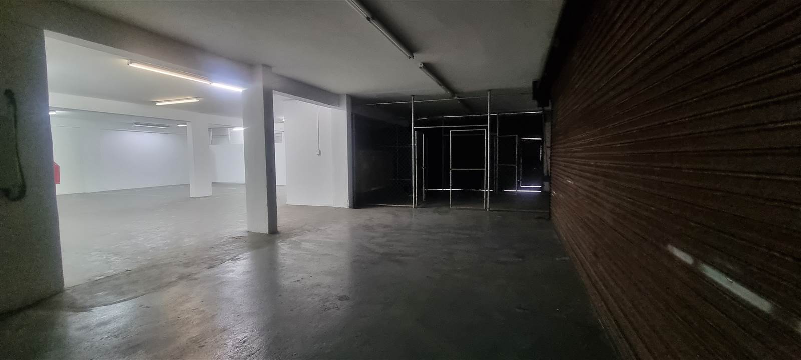 300  m² Commercial space in Greyville photo number 3