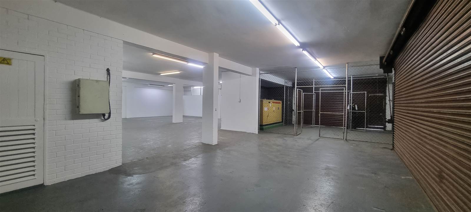 300  m² Commercial space in Greyville photo number 6