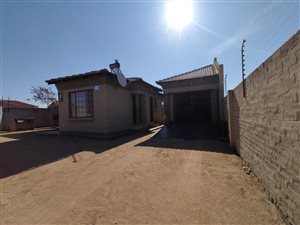 House in Rethabile Gardens