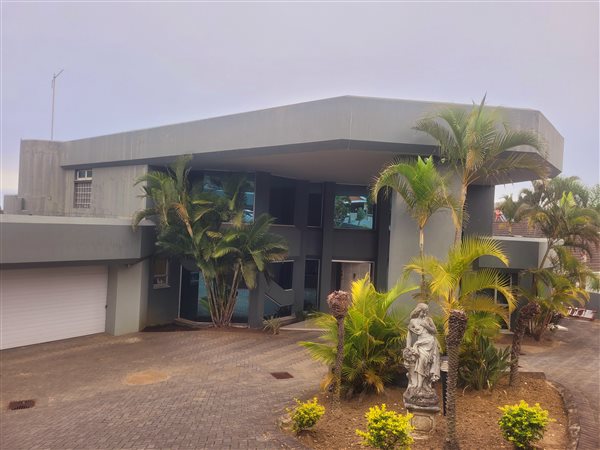 6 Bedroom House 6 Bedroom House