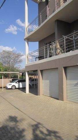 1 Bed Apartment in Potchefstroom Central photo number 7
