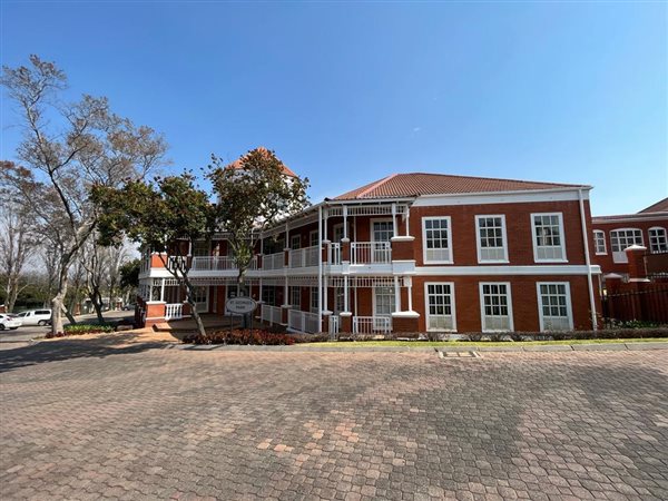 618  m² Commercial space in Bryanston