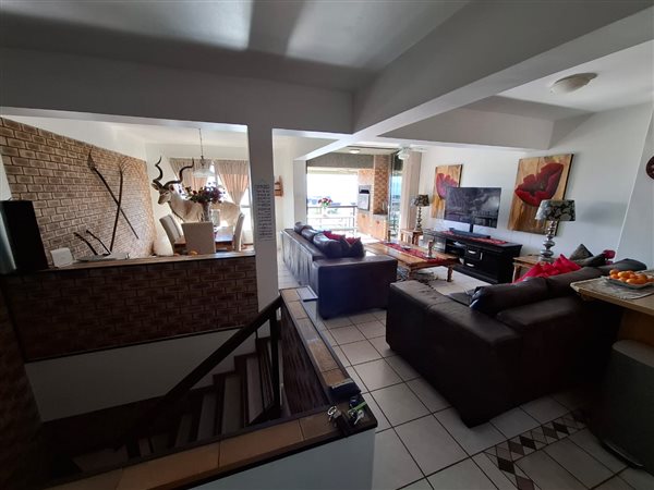 3 Bedroom Apartment 3 Bedroom Apartment