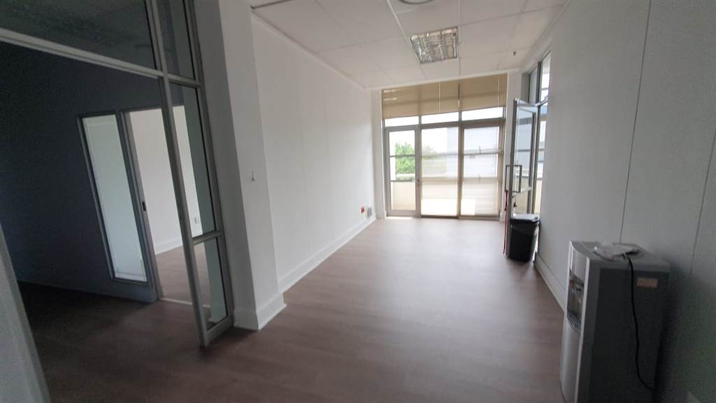 315  m² Commercial space in Lydiana photo number 7