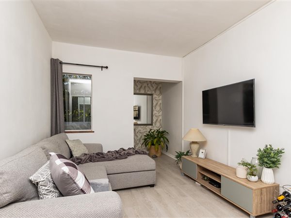 1 Bed Apartment