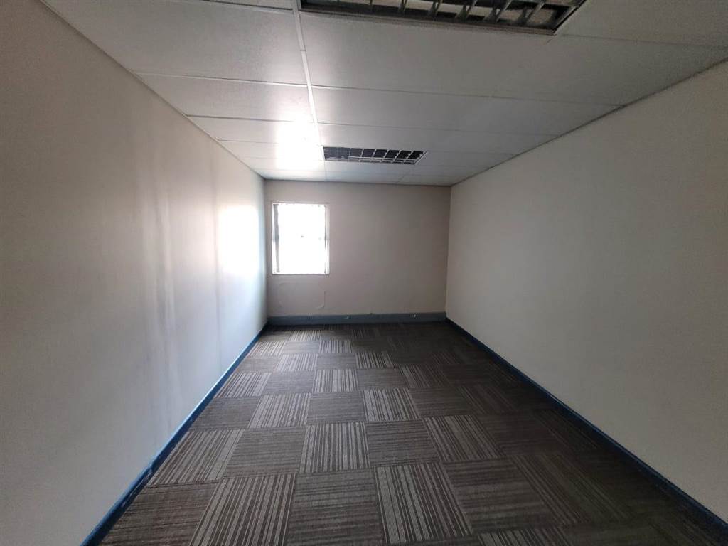 26  m² Commercial space in Kempton Park Central photo number 9