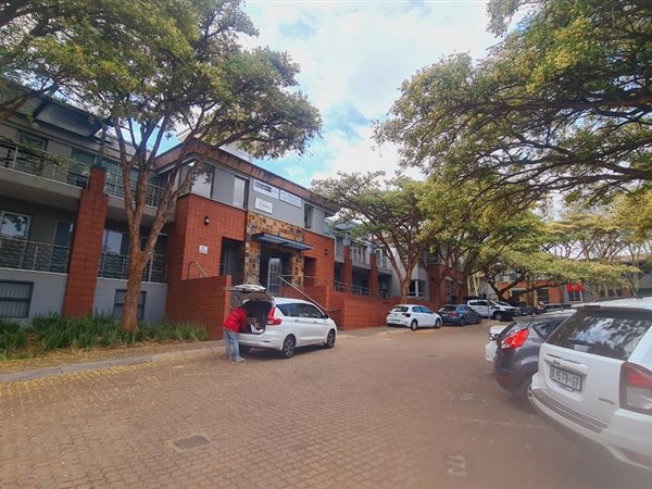 266  m² Commercial space