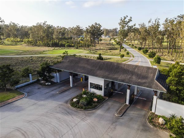 624 m² Land