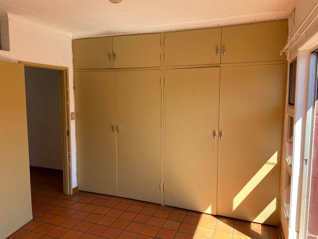 1 Bed Apartment in Piet Retief photo number 16