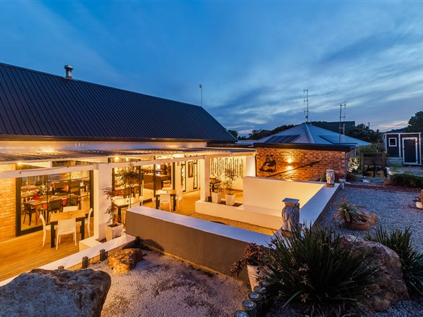 334 m² Commercial space 334 m² Commercial space