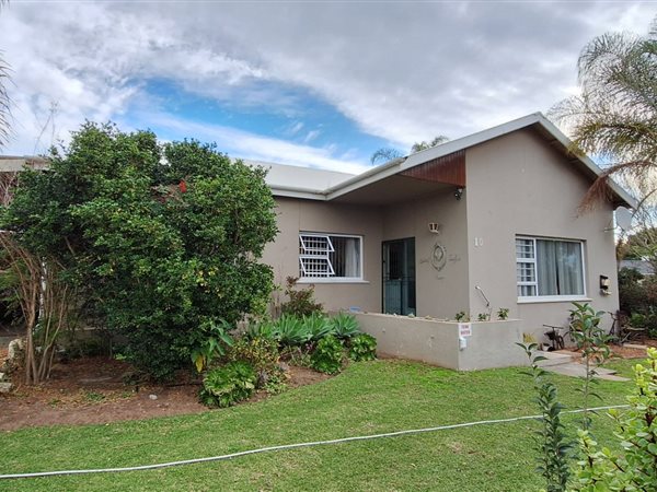 3 Bedroom House 3 Bedroom House
