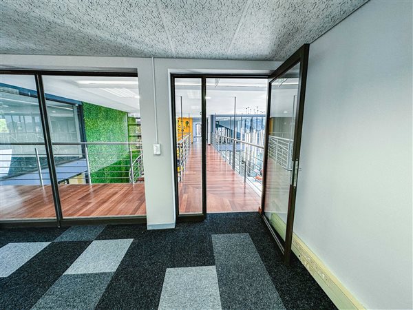292  m² Commercial space in Hurlingham