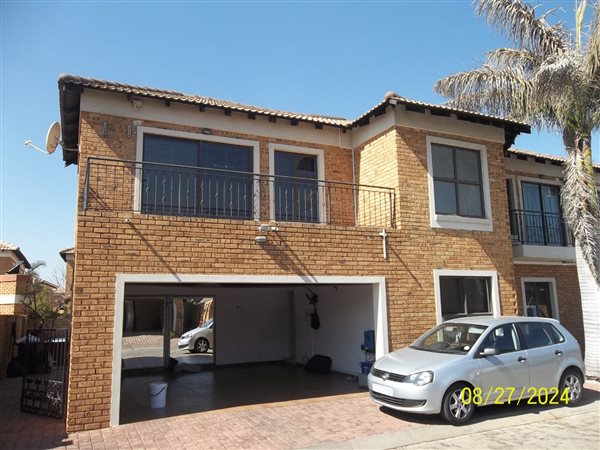 4 Bed Townhouse