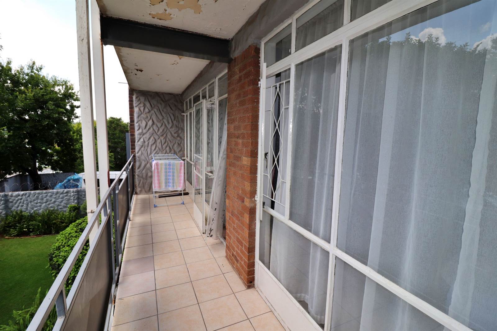 2 Bed Simplex in Edenvale photo number 6