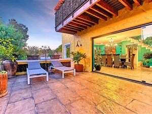 6 Bed House in Khyber Rock
