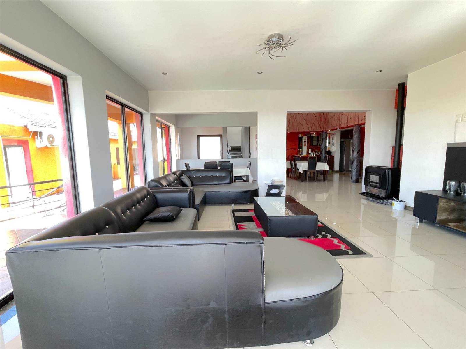 9 Bed House in Auckland Park photo number 7