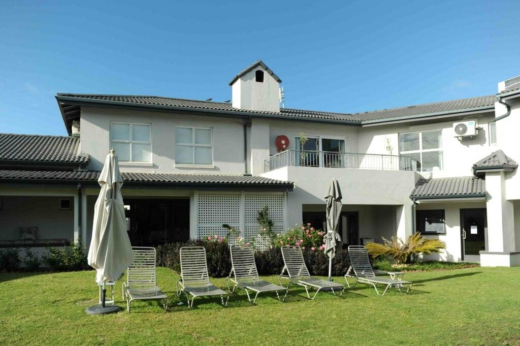 1 Bed Apartment in Plettenberg Bay photo number 9
